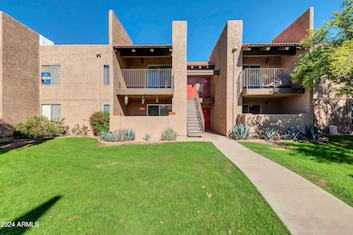 5525 E Thomas Rd unit F9, Phoenix, AZ 85018 - photo 2