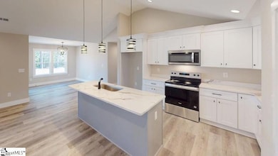 1168 W Rutledge Ave, Gaffney, SC 29341 - photo 5