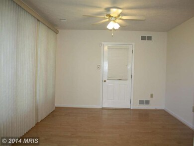 190 Tyler Cir unit B2, Strasburg, VA 22657 - photo 5