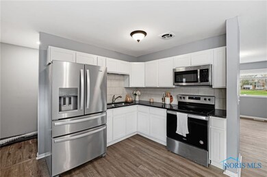 327 Clifton Rd, Toledo, OH 43607 - photo 6