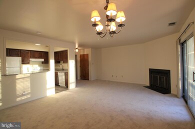 103 Claridge Ct unit 5, Princeton, NJ 08540 - photo 5
