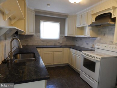 111 College St, Boyertown, PA 19512 - photo 4