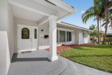 5950 NE 28th Ave, Fort Lauderdale, FL 33308 - photo 4