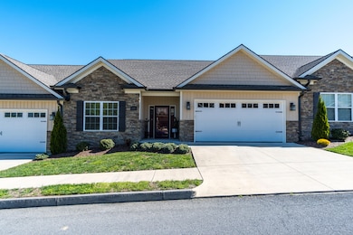 243 Baileigh Lyn Loop unit 243, Jonesborough, TN 37659 - photo 2