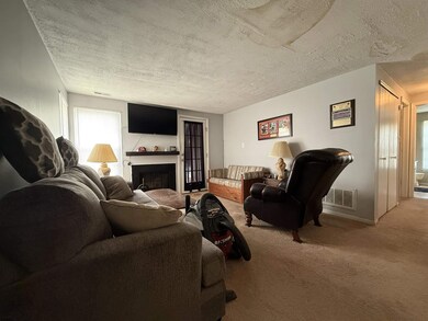 78 Pheasant Meadow Dr unit 67, Galloway, NJ 08205 - photo 3