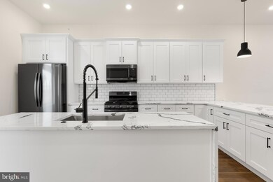 2713 Lefevre St, Philadelphia, PA 19137 - photo 7