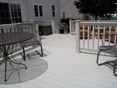 VINYL DECK