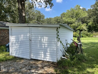 497 Bowling Alley Rd, Manchester, TN 37355 - photo 3