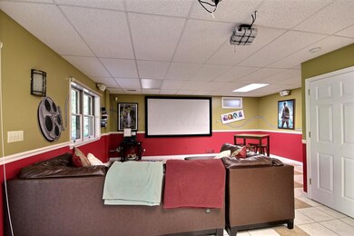 LL family room with Big screen TV
