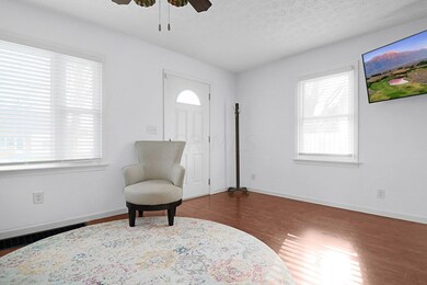 5-web-or-mls-846-e-longview-ave