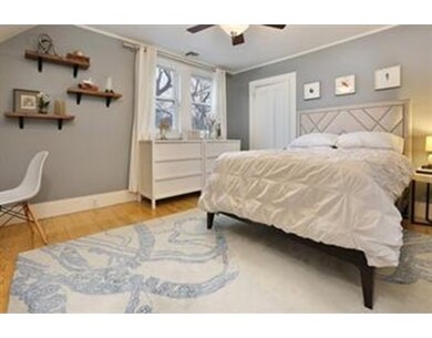 16 Walden St unit 3, Cambridge, MA 02140 - photo 4