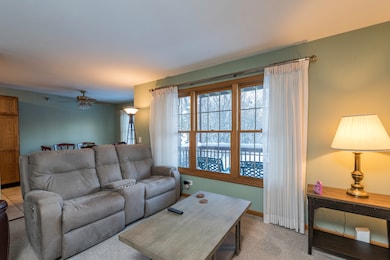 unlisted-address, Waukegan, IL 60087 - photo 2