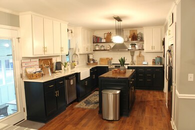 209 Idle Dr, Shelbyville, TN 37160 - photo 7