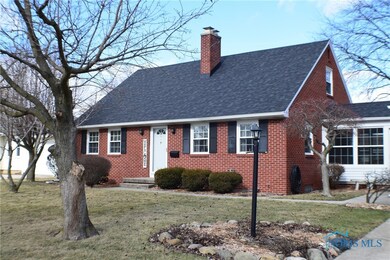 512 Riverside Dr, Woodville, OH 43469 - photo 3