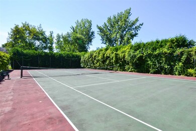 13 Stonehedge Dr unit 13, South Burlington, VT 05403 - photo 3