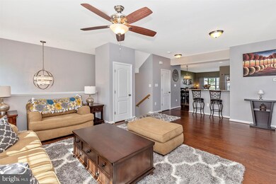 10352 Lantern Ln, Hagerstown, MD 21740 - photo 5