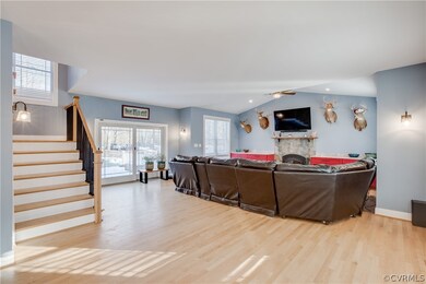 8611 Brentwood Ridge Dr, Spotsylvania, VA 22553 - photo 5