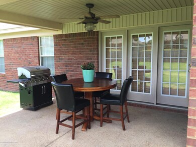 1114 Deer Creek Drive - 6 of 35