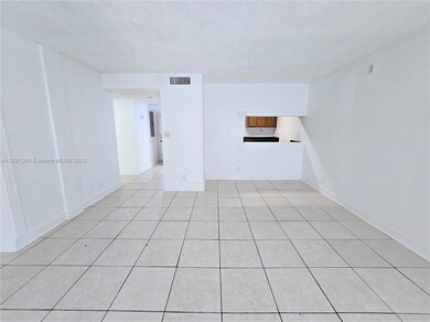 Presidential Golfview unit 3110, West Palm Beach, FL 33401 - photo 2