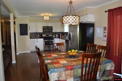 607 S 6th St, Flippin, AR 72634 - photo 2