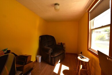 61 Logan St, Warwick, RI 02889 - photo 6