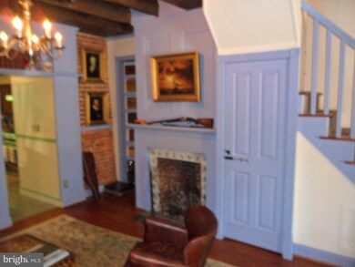 52 W 4th St, New Castle, DE 19720 - photo 2