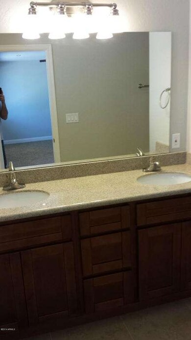 double sinks- master bath