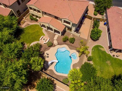 Sparkling Fenced Play Pool