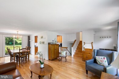 12617 Pinecrest Rd, Herndon, VA 20171 - photo 4