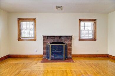 201 Clarence St, Providence, RI 02909 - photo 5