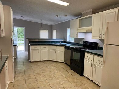 18 Dakota Dr, Crawfordville, FL 32327 - photo 3