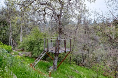 3765 Wasatch Dr, Redding, CA 96001 - photo 5