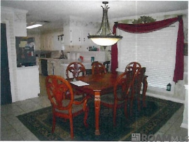 1212 Grand Pointe Ave, Breaux Bridge, LA 70517 - photo 5