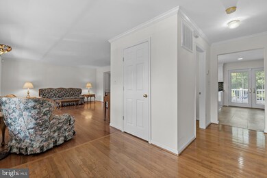 625 Miriam Ln, Lusby, MD 20657 - photo 5