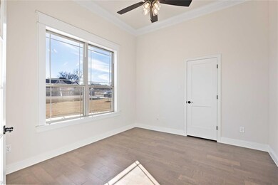 1001 Hennesay Park, Springtown, TX 76082 - photo 5