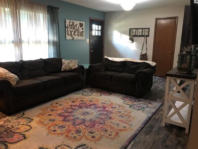 1312 Lyndon Rd, McPherson, KS 67460 - photo 2