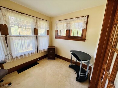 4704 S Ridge Rd E, Geneva, OH 44041 - photo 5