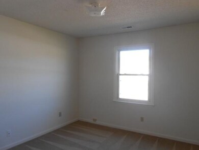 215 Appaloosa Dr, Jacksonville, NC 28540 - photo 7