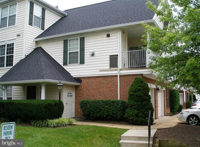 43114 Watercrest Square unit 200, Chantilly, VA 20152 - photo 3