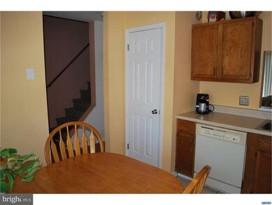 3033 Greenshire Ave, Claymont, DE 19703 - photo 7