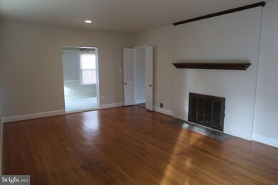 13502 Harrison Ave, Fort Washington, MD 20744 - photo 5