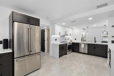 1449 48th Ave NE, Saint Petersburg, FL 33703 - photo 7