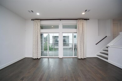 1515 Weber St unit D, Houston, TX 77007 - photo 7