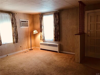 808 Chestnut St, Emmaus, PA 18049 - photo 2