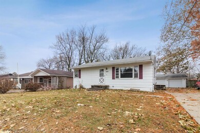 7810 SW 9th St, Des Moines, IA 50315 - photo 2