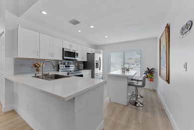 5469 Bonky Ct, West Palm Beach, FL 33415 - photo 4