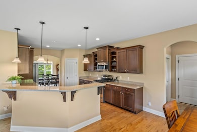 N87W27551 Perennial Terrace, Hartland -