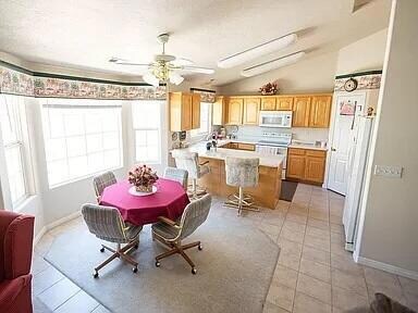 20220913 Dining Nook