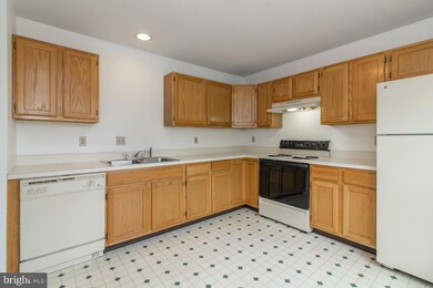 610 Kenilworth Ave, Lansdale, PA 19446 - photo 6