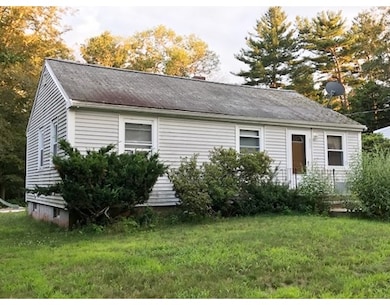 453 Forest St, Rockland, MA 02370 - photo 2